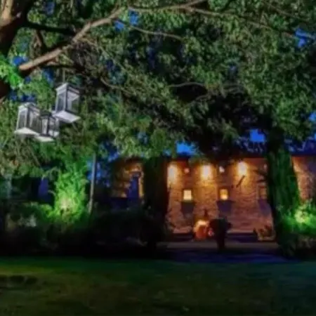 Borgo Spescia -la Giustiniano- Piscina Parco Relax 3*