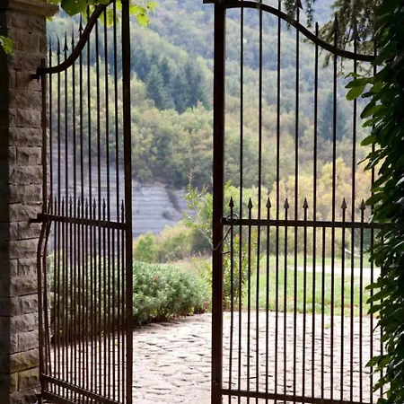 Borgo Spescia -la Giustiniano- Piscina Parco Relax 3* سانتا صوفيا